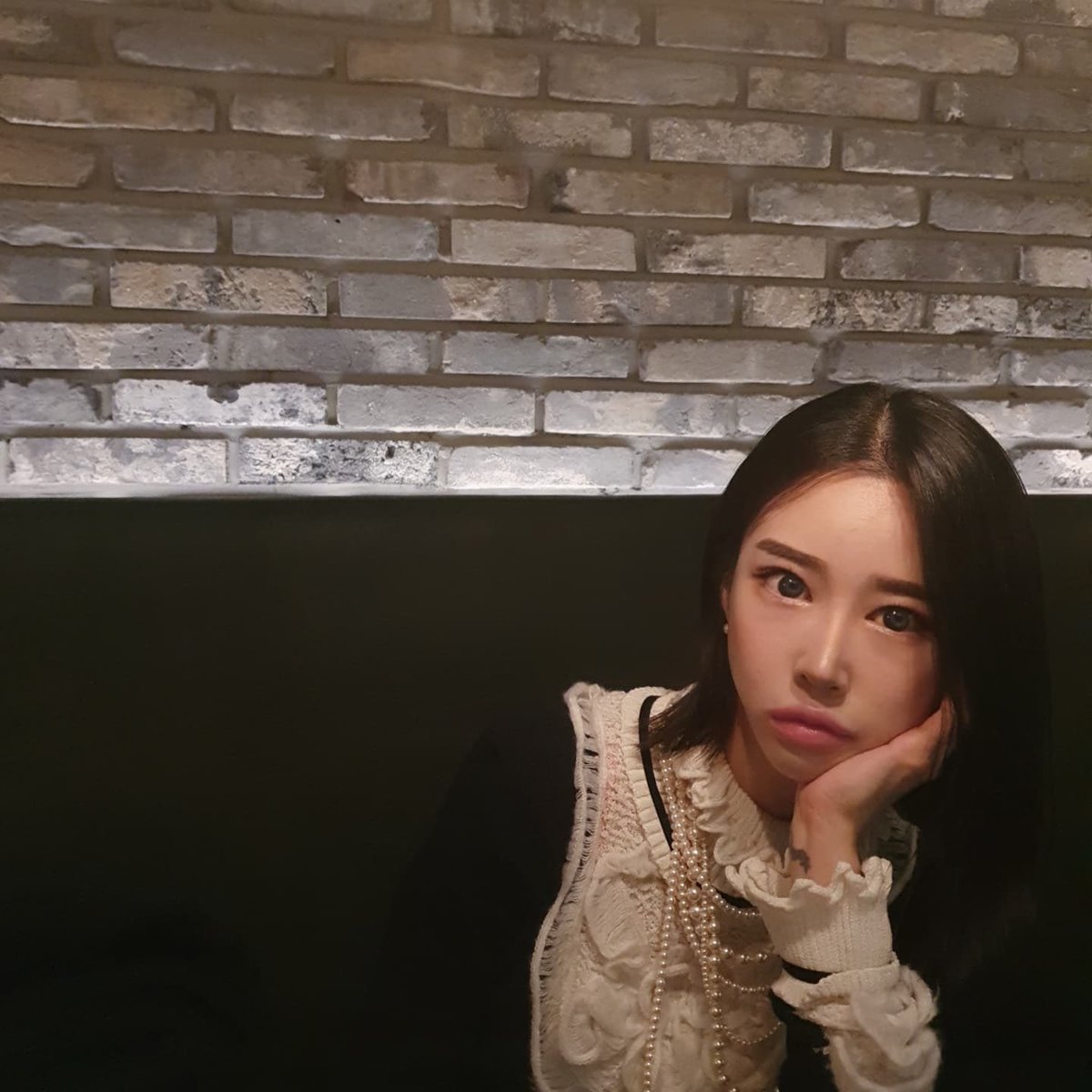mtfjinsun's tweet photo. 밤엔 춥다.. https://t.co/C5bdgloquZ