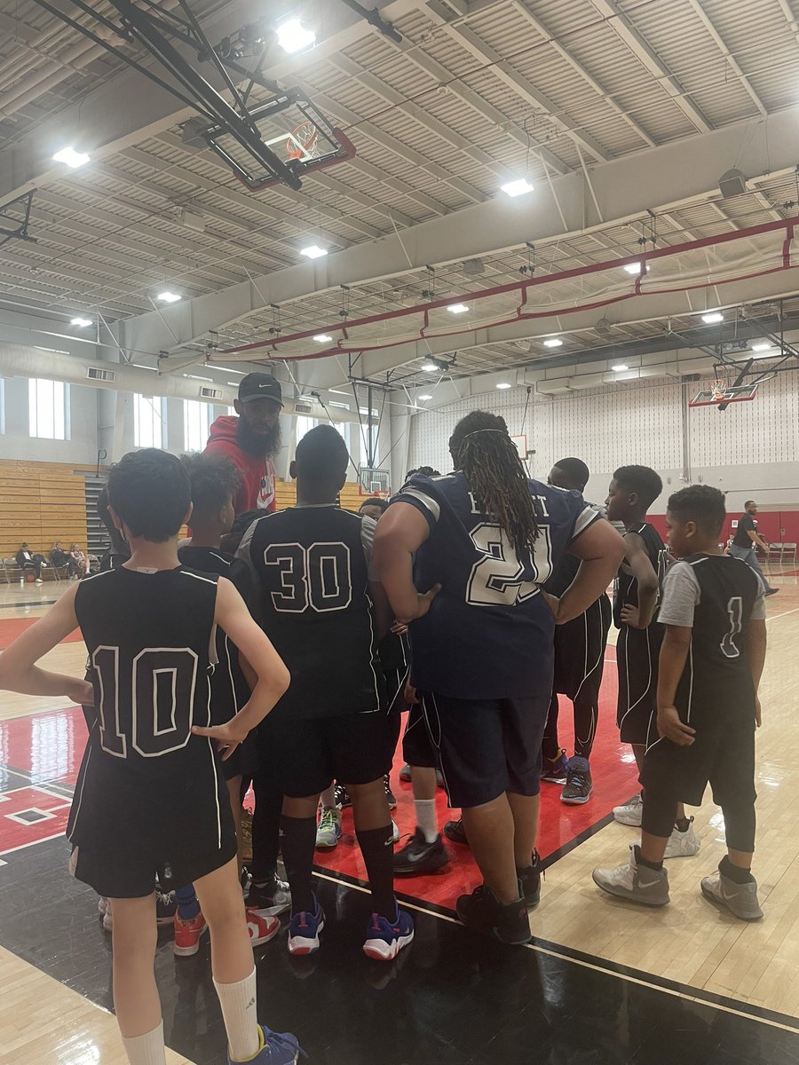 Resilient AAU Basketball tweet media