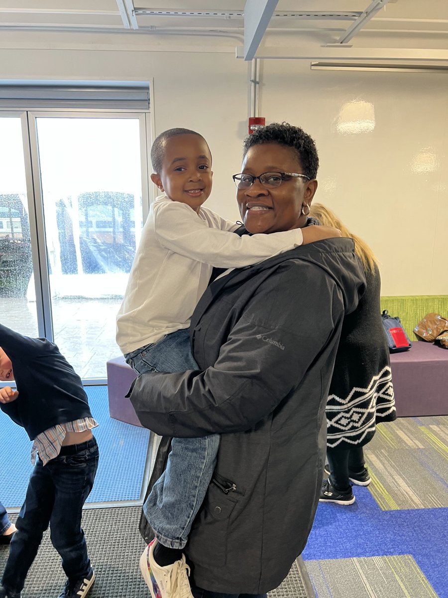 AGCharter's tweet photo. Happy Mothers Day to all moms, grannies, great grannies, step moms, & foster moms! On Saturday our K-6 Mother/Son & Special Loved One Picnic took place. Mothers and Special Loved Ones enjoyed food, games, and dancing with their sons.
#agcharter #spiritandsuccess #mothersday https://t.co/u4ItcMgTLD