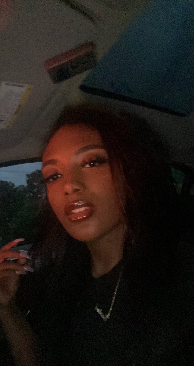 bitchimdopee_'s tweet photo. Milf 😈❤️ https://t.co/0MDq6zLPbl