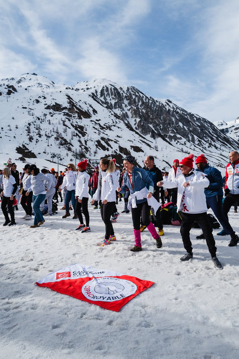 CE_CEPAC's tweet photo. #Defimagine2024 🤸 | Félicitations à notre team #CEPACROYABLE qui se hisse à la 6ème place/ 42 équipes présentes au défi @GroupeBPCE 🔥🥳 Une équipe qui a fait preuve de cohésion et performance mais aussi de bonne humeur tout au long de cette aventure sportive 🫶 Encore bravo 👏 https://t.co/Cg2kU3G4qH