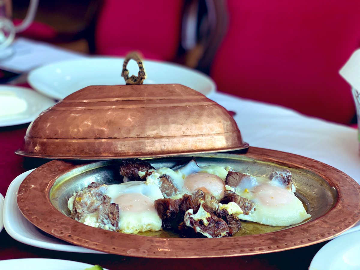IlahaNovruzova's tweet photo. Beside its unique culture &amp; heritage, #Nakhchivan is distinguished with its rich &amp; mouthwatering #cuisine.

#qovurma 😋 #sadj 😍 #jam 😚

#Azerbaijan 
#Azərbaycan https://t.co/JcUOybrjXx