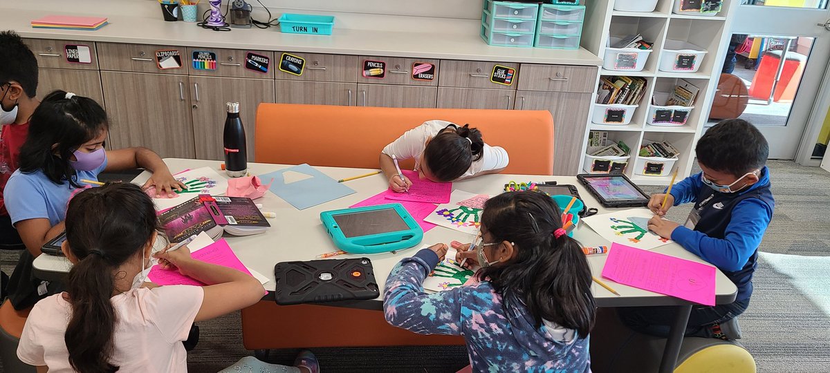 HaileyFlores11's tweet photo. Happy Mother's Day from P2B! We were hard at work on our Mother's Day craft. @CRECoyotes https://t.co/XRST9jnZ2j