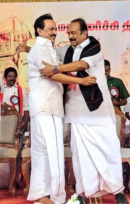 PKNR7's tweet photo. தந்தைக்கே பெயர் சூட்டிய மகன்

முத்துவேல் கருணாநிதி ஸ்டாலின்..❣️ https://t.co/A8oUNtbvqV