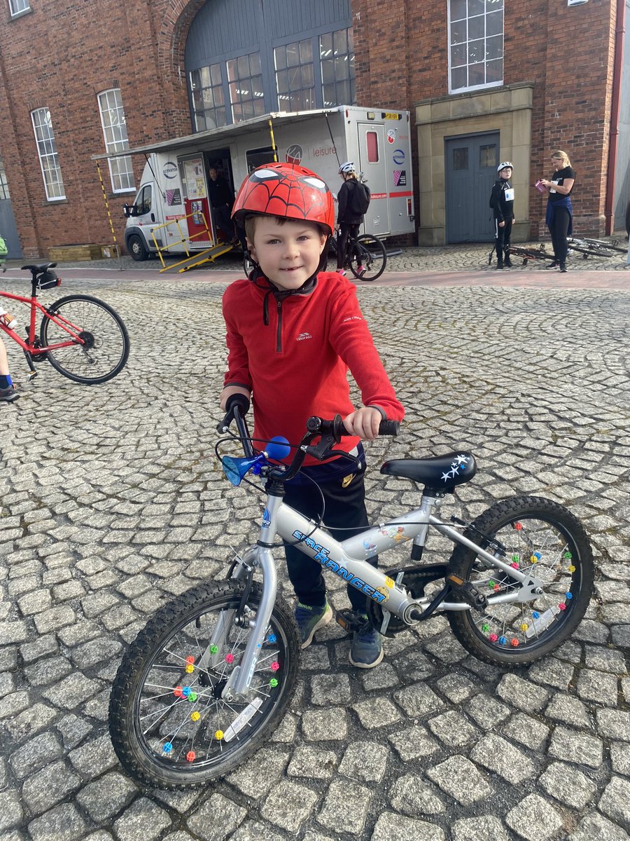 ColeCatherine92's tweet photo. Well done boys 🚴🎉💙🤩! @russbert82 @PedalScotland @NAActiveSchools @Scotmaritime https://t.co/YsHDKyjhlQ