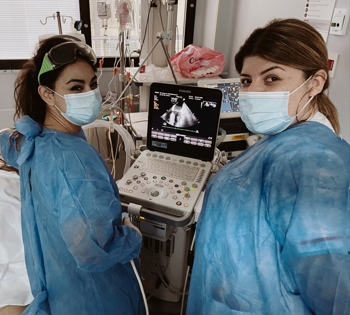 ASARUC1's tweet photo. PRACTICO DE POCUS ETE/ULTE
Dra Belén Cantarini
Dra Andreina Saltos
Dr Fernando Sosa INSTRUCTOR ASARUC
#POCUS
#ULTE https://t.co/HfTMUpAqRr
