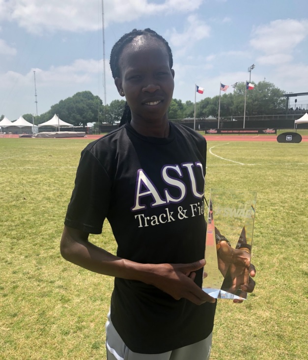 Congratulations to Stellah Kiptui of @BRAVESSPORTS who competed in 4 events at #SWACTF, winning both the 5000m and 10,000m and finishing second in the 1500m and seventh in the 800m. She scored 30 of her team's 109 points.

📷Courtesy of @BRAVESSPORTS