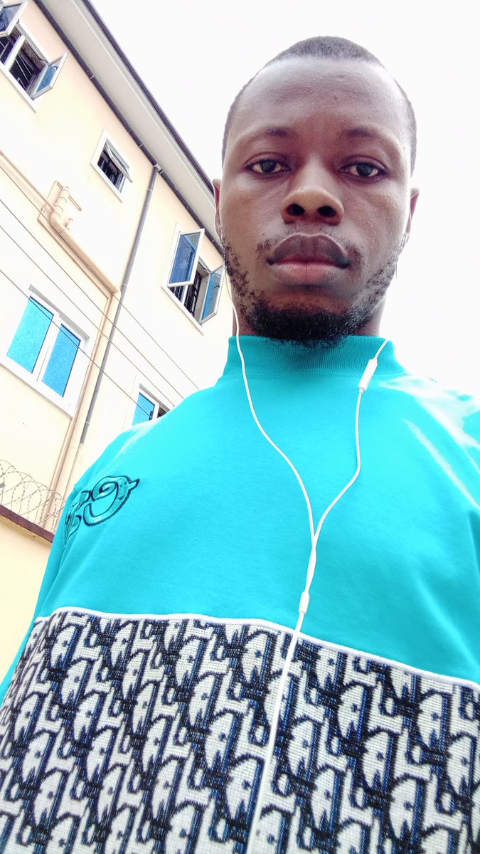 Majorprofitltd's tweet photo. Somewhere in the South
@rema #addited https://t.co/3cMCVnsERq