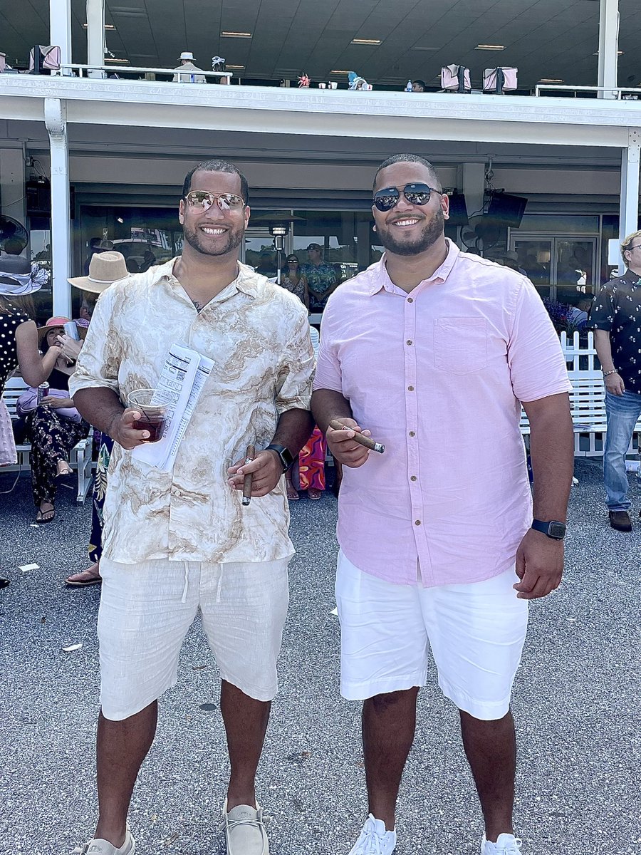 Couldn’t make it home to Louisville for the Derby this year. So, we settled for celebrating Derby at Tampa Bay Downs. Great people and good vibes.