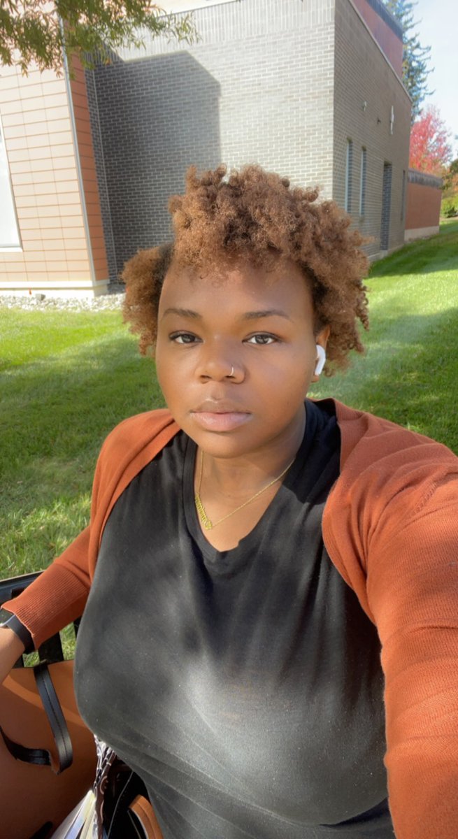 aPCOS_Mess's tweet photo. I’ve accepted that my hair is always short but it’s so thick and healthy I can’t complain!! https://t.co/xxjNn9xNcc