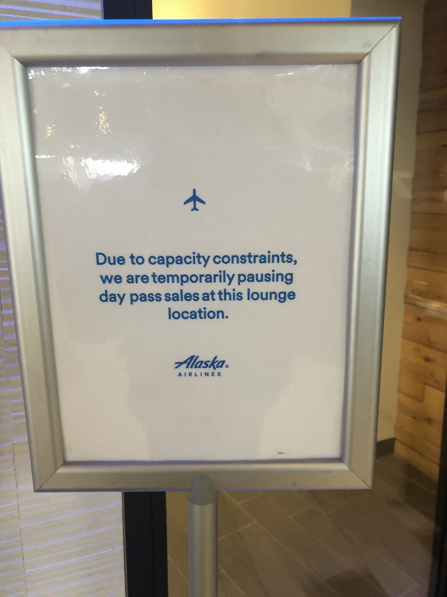 1ReeceWilliams's tweet photo. Hey @AlaskaAir , is there any reason for me to keep flying with you at all? 1: cancelled flights, several this year now 2: Limiting lounge access so I can’t use my Alaska Airlines Visa Card benefit. 3: Can’t even settle your contract with @AlaskaPilots? Super disappointing. https://t.co/YPBP7v9NtE