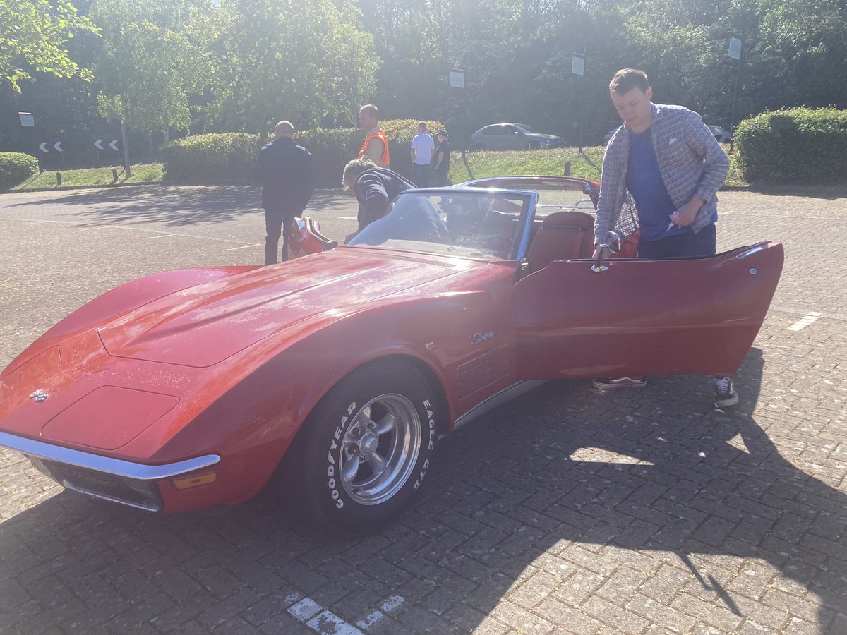 classiccarguru1's tweet photo. This is James who lives in my village, he worked hard &amp; at 20yrs old he bought this, his own #Corvette 😎
It’s a running restoration &amp; he’s working through the mechanicals &amp; electricals while keeping it on the road
Kids, 
take note, 
be more like James
#GenerationFlex 👊 https://t.co/vTz89cbiZM
