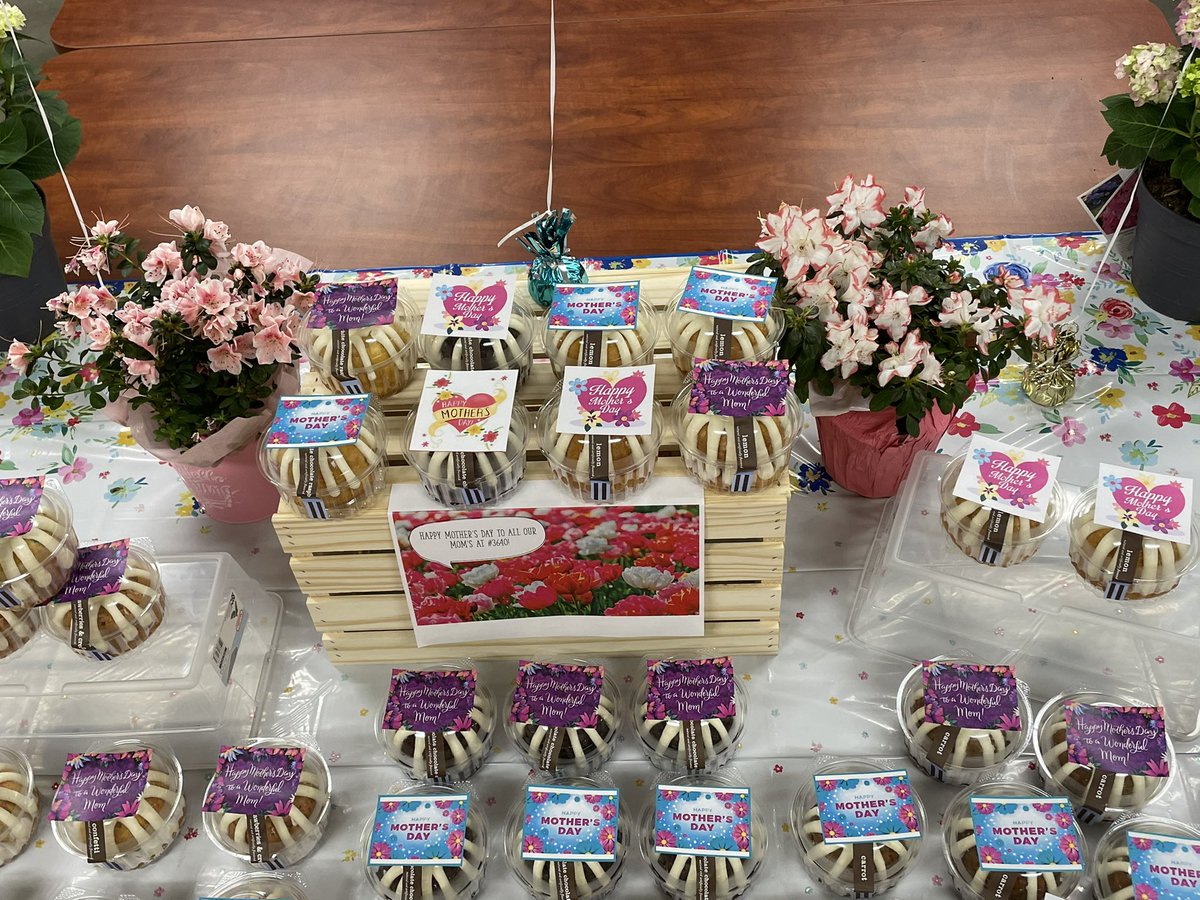 Karen Manring tweet media