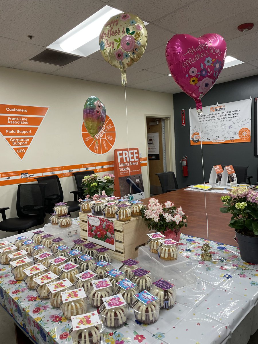 Karen Manring tweet media