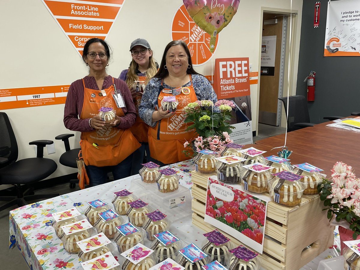 Karen Manring tweet media