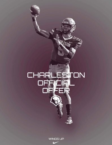 TemarcusElam's tweet photo. After a great conversation with @Coach_NWatts I am blessed to receive an offer from The University of Charleston @UCWV_Football https://t.co/5iL2AFnxrX