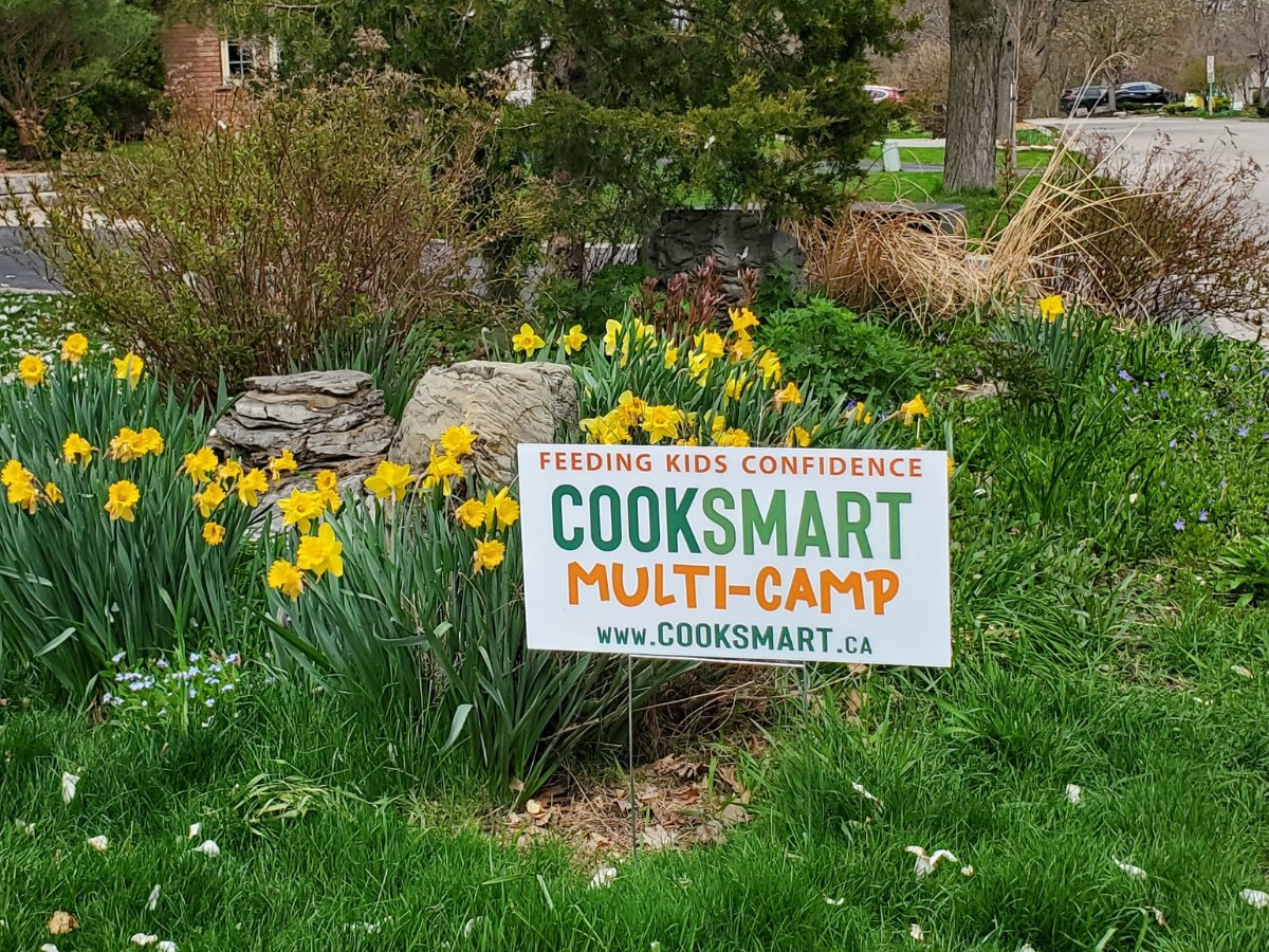 COOKSMART3's tweet photo. Help us spread the word. Volunteer to put a COOKSMART Lawn Sign on your property for a couple of weeks and your name will be entered into a draw for a gift card to a local restaurant. Contact us today to make arrangements to get a lawn sign to you!
#Mississauga #Oakville https://t.co/F1w4QEScyH