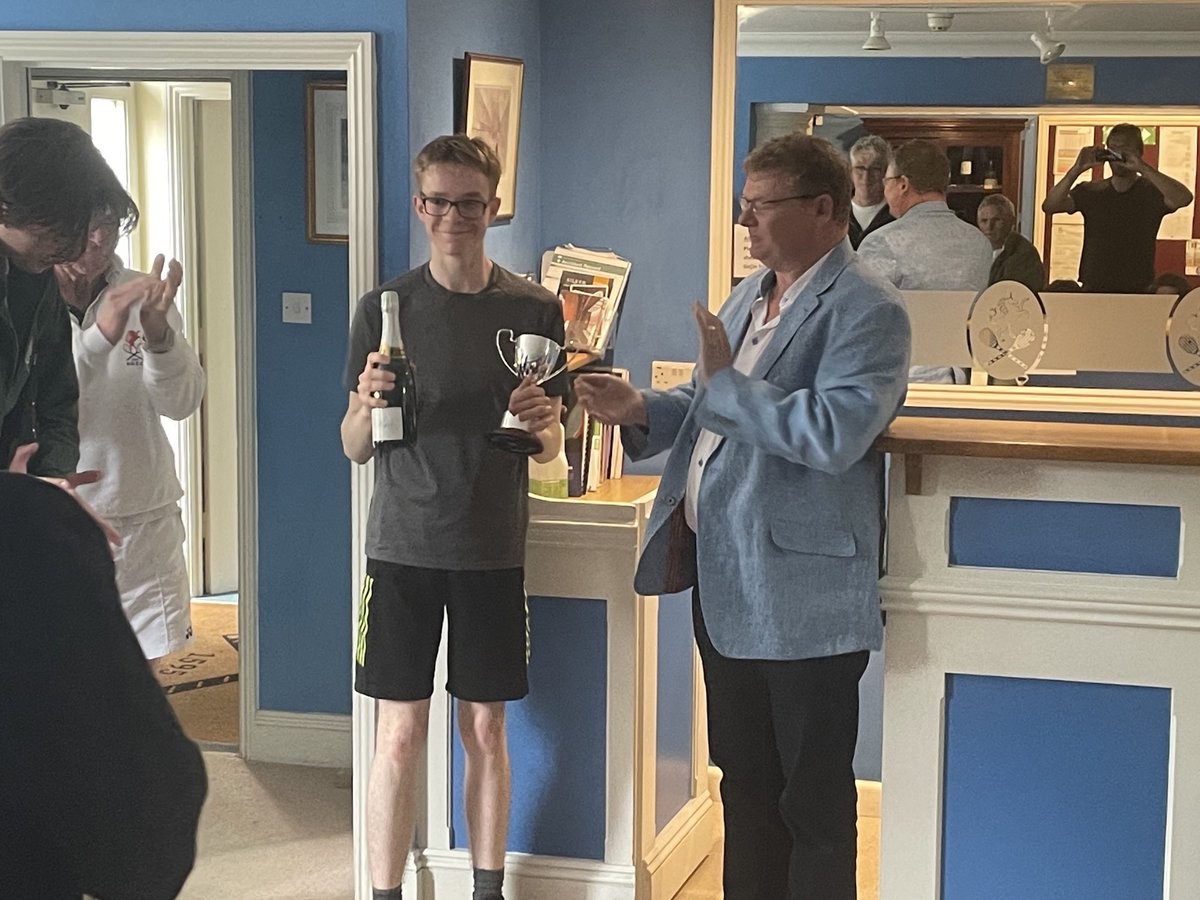 Congratulations to Tom Thornton, winner of the inaugural Broadbent Cup, beating fellow student Matthew Dick in the final. #uptheyoungunicorns