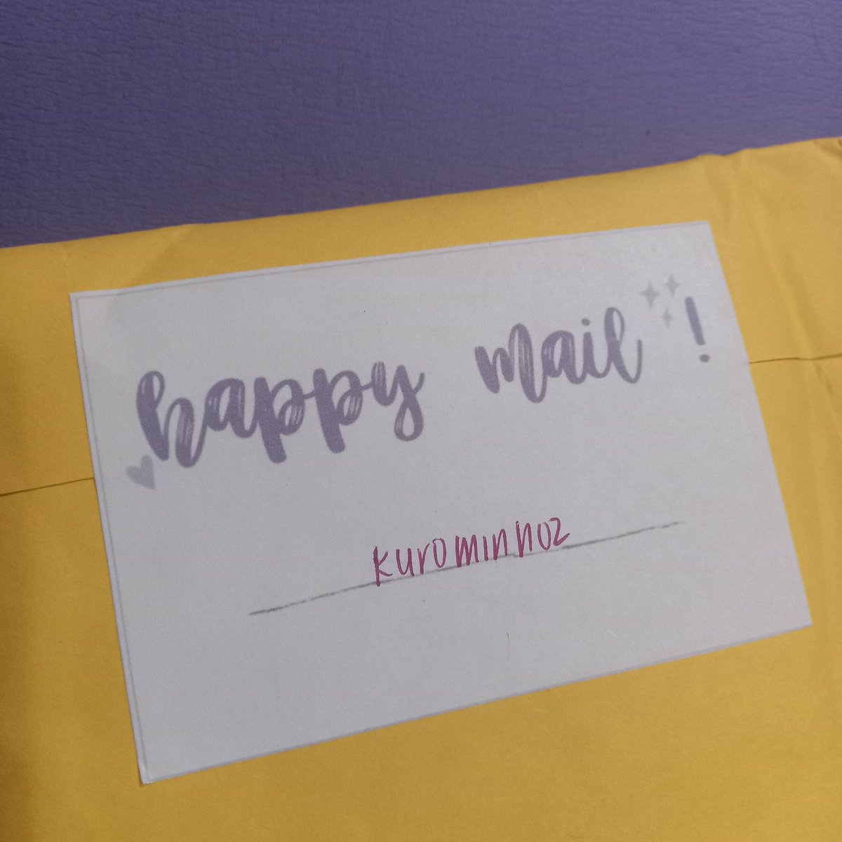 kurominhoz's tweet photo. 💌 happy mail !~ #kurominhaul

hii haiii @foxinyhaul ^^ sobrang naa-appreciate ko po yung ganitong type of packaging and tysm for letting me adopt (kakam)pink lee know during this political climate haha xd

#fromish https://t.co/zmUn7Zkj8E