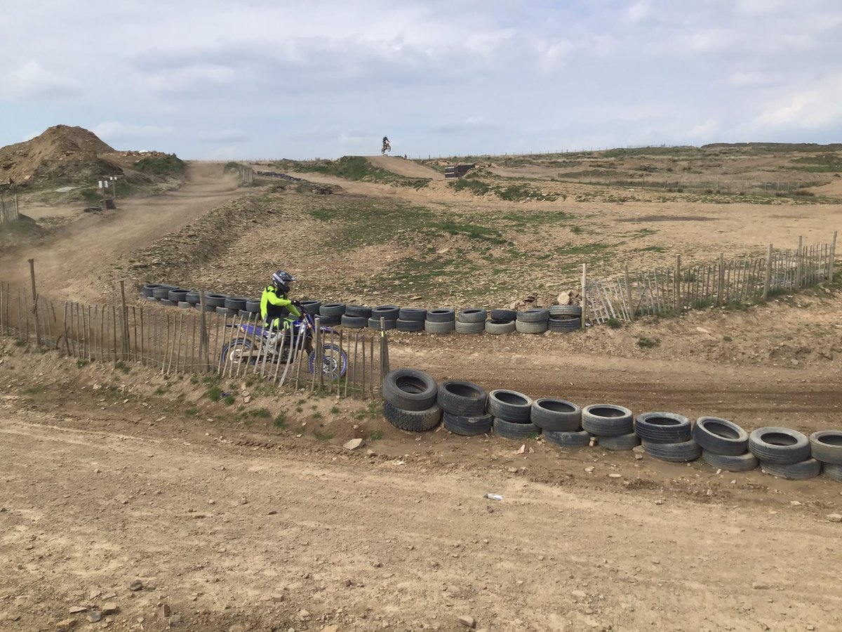 ECGroupAOD's tweet photo. ECGroup Supporting MX Tracks with professional medical services weekly across the UK. #MotoX #events #medics https://t.co/XEDsYzVkkc