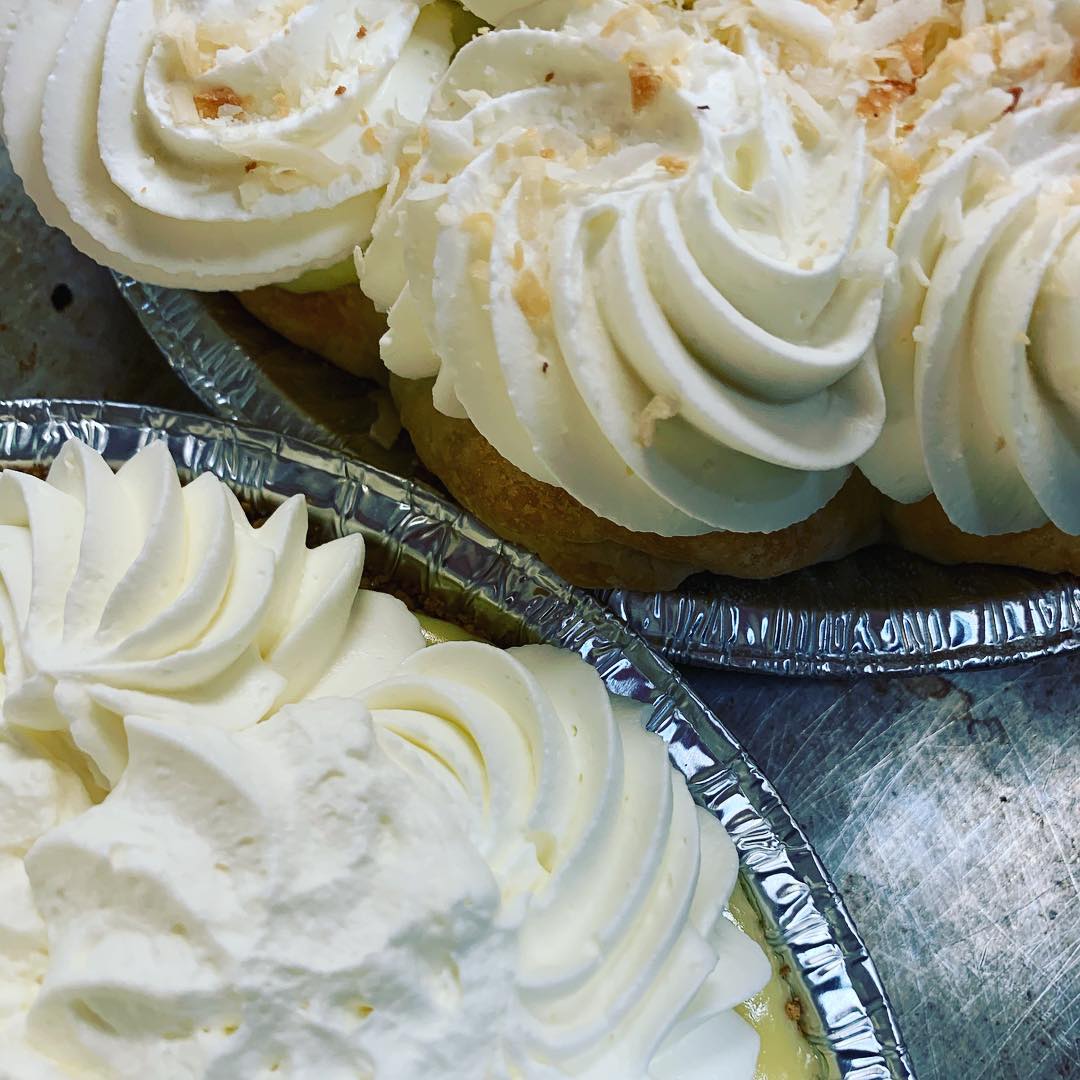 DDBakeryVT's tweet photo. Key Lime or Coconut Cream? Which one is your fav? You can get most any flavor of pie any day. Right now we are celebrating coconut cream. #barre #dessert #centralvermont #thinkingofsummer #pie #pies #freshmade #nationalcoconutcreampieday https://t.co/h2qvc1X78D