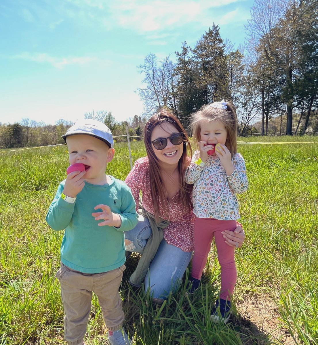 JonathanNoble_'s tweet photo. Happy Mother’s Day to the best in the business https://t.co/4eduwoDulC