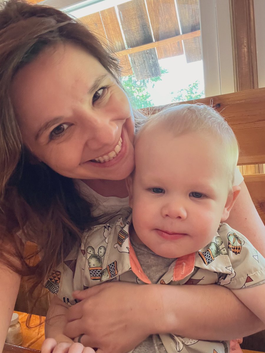 JonathanNoble_'s tweet photo. Happy Mother’s Day to the best in the business https://t.co/4eduwoDulC