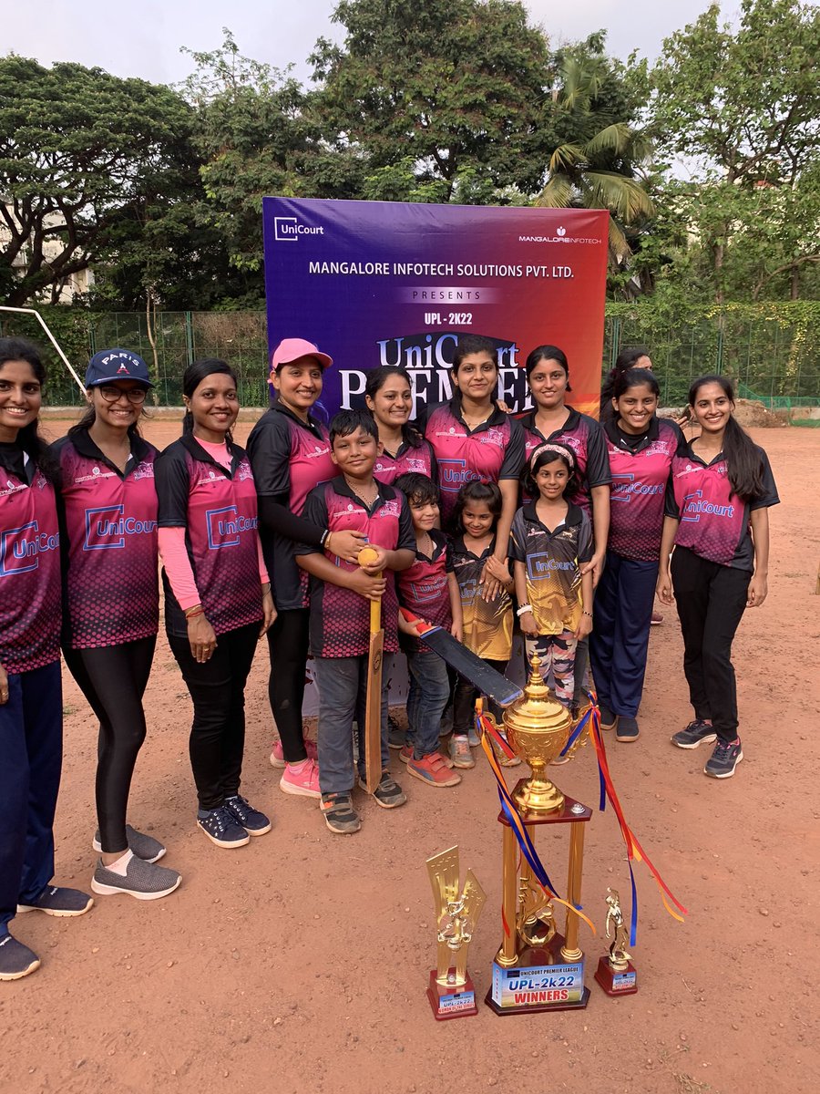 pshenoymi's tweet photo. UniCourt Premier League 2022 #UPL22 was held today at the Aloysius Grounds in Mangalore. The Cricket fever was on and we had excellent participation from both Men and Women of @UniCourtInc https://t.co/MQTZd91GVx