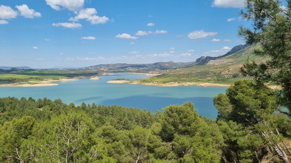 rtm223's tweet photo. Spain has some pretty nice views, y'know https://t.co/dd9dxK2haK
