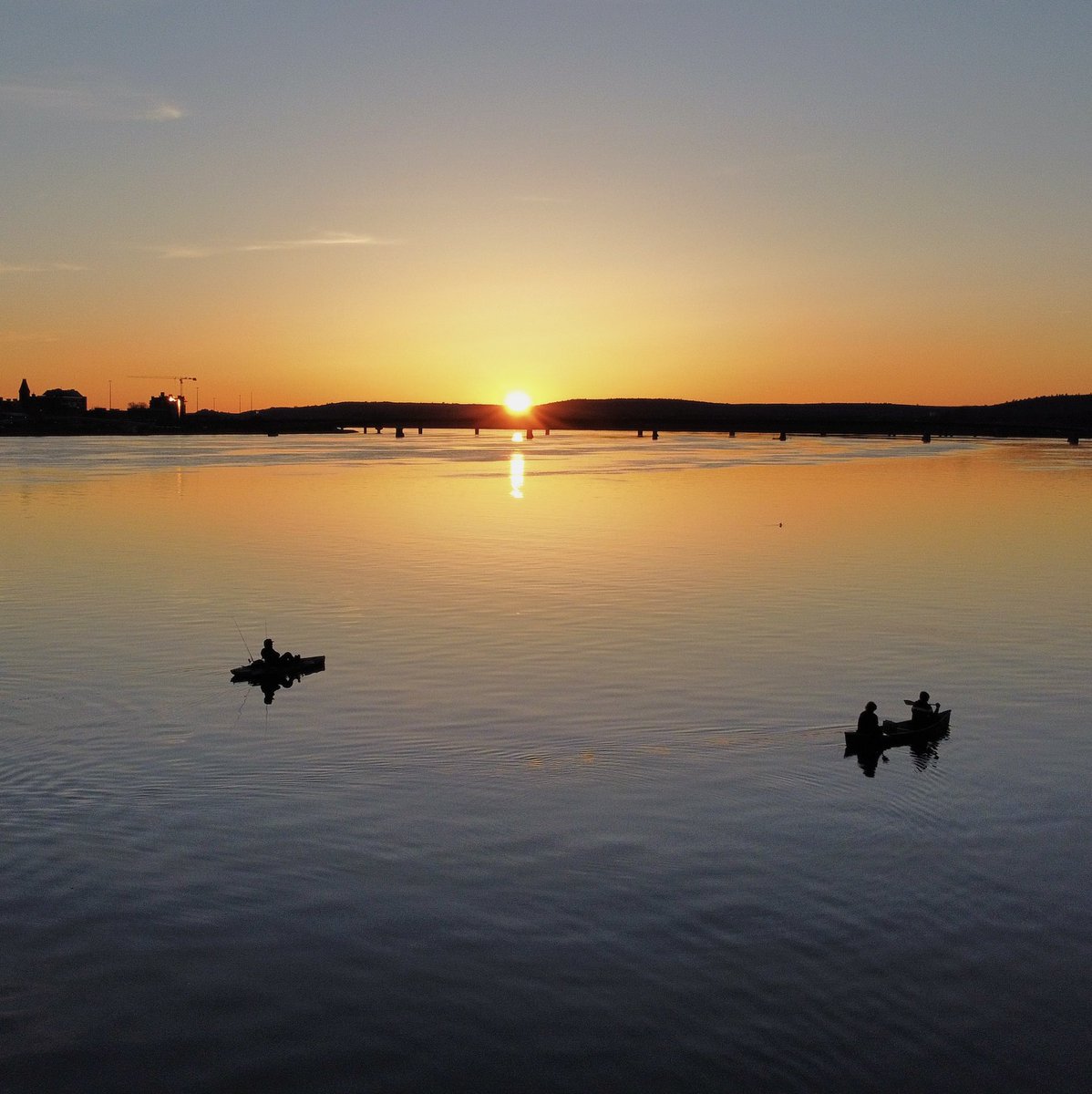 DanielStLouis's tweet photo. The drone was last evening’s camera of choice on this beautiful #Fredericton evening. #stjohnriver #explorenb #drone #dronephotography #spring #boating #kayak #canoe https://t.co/r2JSlmQDSU