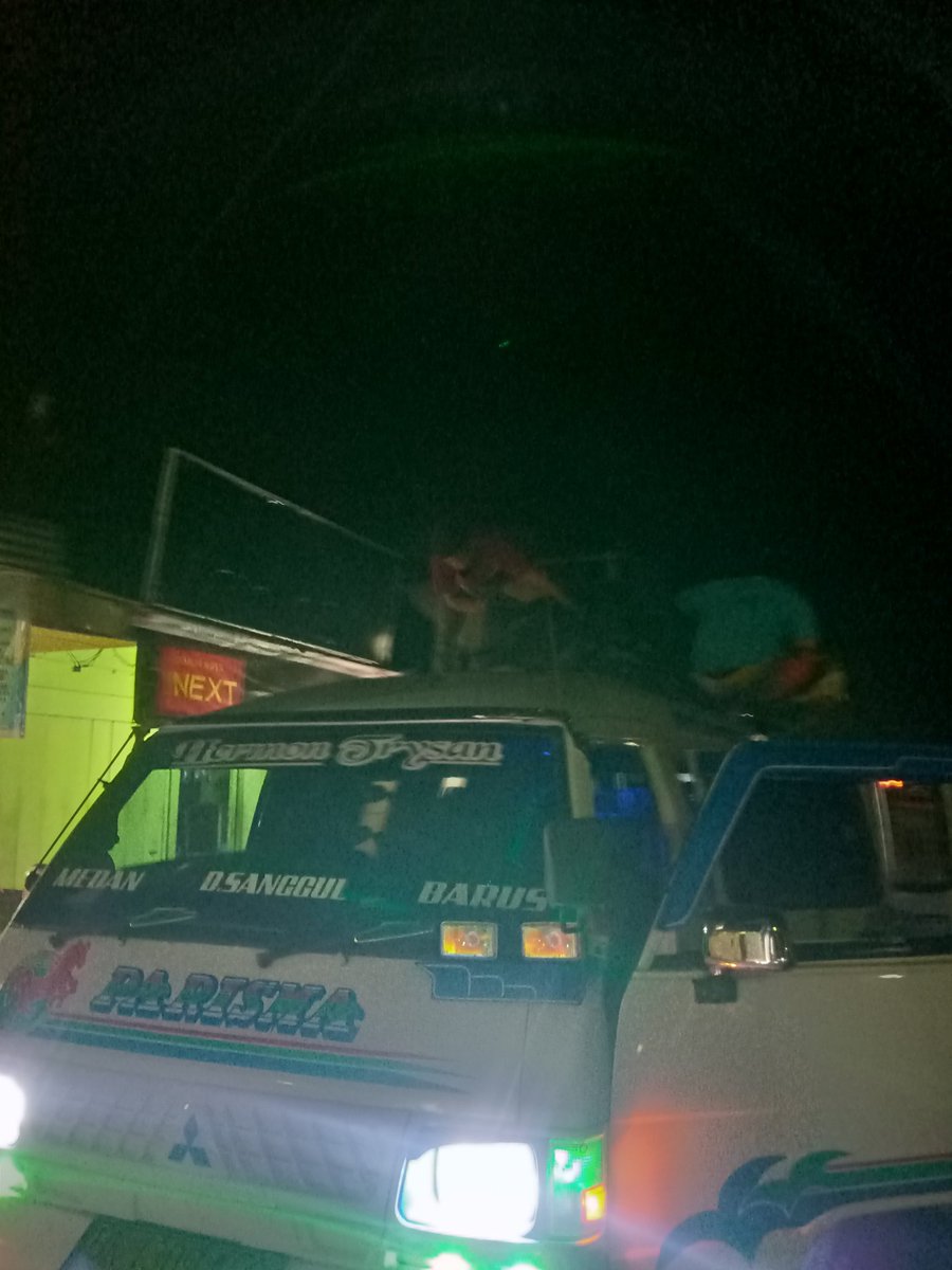 Ikram_f05's tweet photo. PT Parisma Jaya Trans
Barus—Medan
Executive class 078 (21.09 WIB)
.
.
Hasil akhir dari drama selama 2 jam yg awalnya mesan Royal class malah ada miskom antara loket barus dan pakkat :( jadi dikasih yg executive class dengan pengurangan harga ditiket royal. https://t.co/EtbVqF13pv