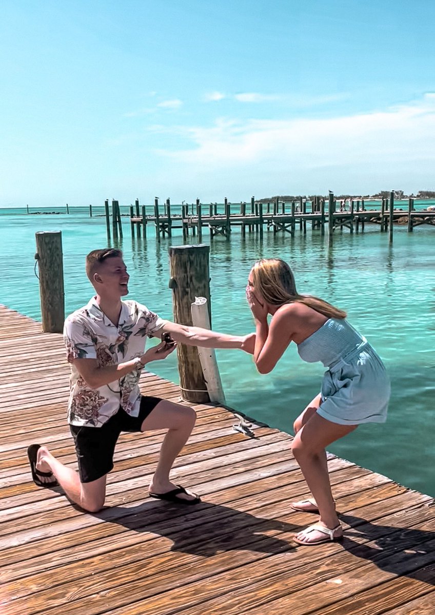 Annieflaherty_'s tweet photo. The Sunday scaries are starting a little earlier than usual! 

Back to reality tomorrow after an amazing week in the beautiful Bahamas, where my best friend asked me to marry him!💖💍 https://t.co/qqHwJ9Bk0u