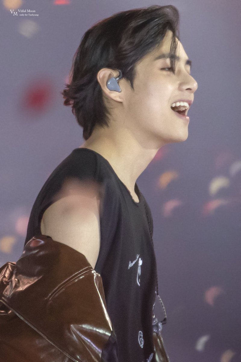 Vtiful Moon☪︎ 뷔티풀문 tweet media
