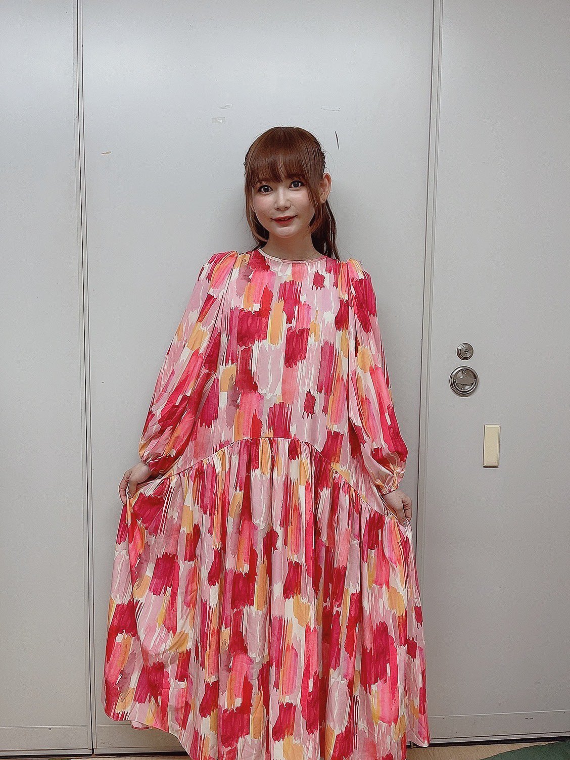 マミタスを抱いた真希波”にしょこたん大興奮