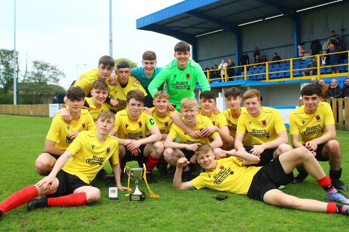 ChorleyFCYouth's tweet photo. 𝐽𝑜ℎ𝑛 𝐺𝑎𝑟𝑑𝑒𝑛𝑒𝑟 𝑀𝑒𝑚𝑜𝑟𝑖𝑎𝑙 𝐶𝑢𝑝 𝑊𝑖𝑛𝑛𝑒𝑟𝑠 🙌

📸 @JHarrisonPhotos https://t.co/atMfuuPxpJ