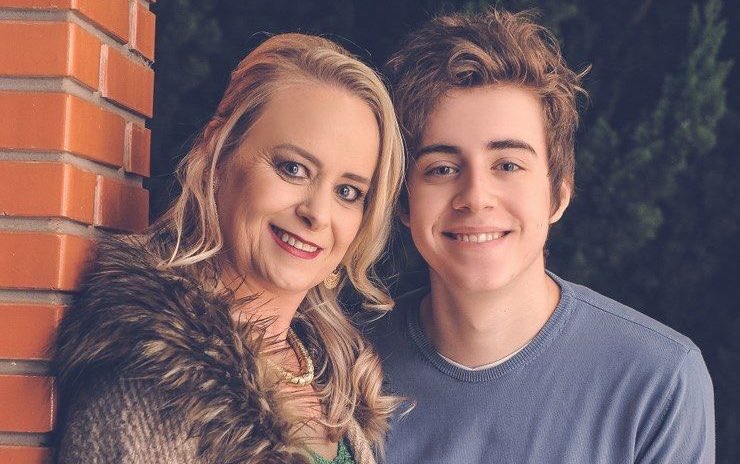 realitasnews's tweet photo. Feliz dia das Mães! #HappyMothersDay https://t.co/UNBmxm6vE1