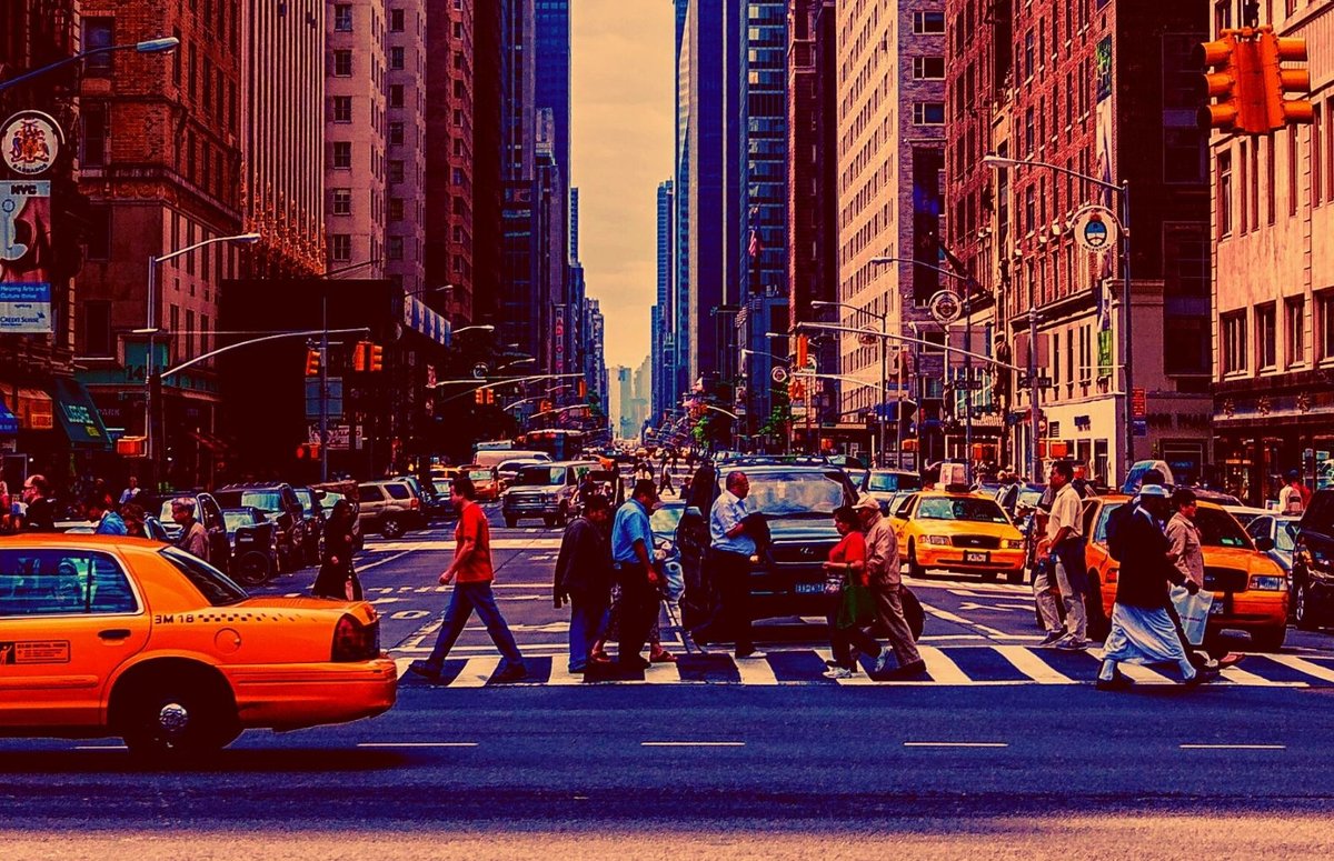 kinolichtblick's tweet photo. Nächsten Donnerstag läuft ein Überraschungsfilm im Pollux. Um 20:30 könnt ihr eine spannende Mischung aus Sex, Mord und der einzigartigen Atmosphäre von New York City erleben, unverwechselbar inszeniert von einer preisgekrönten Regisseurin.
Tickets: https://t.co/T284hum7Br https://t.co/qBvYi6hgay