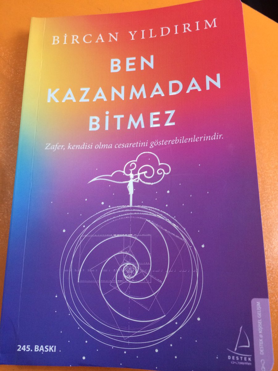 Zafer,kendisi olma cesaretini gösterebilenlerindir... 
Keyifli okumalar <a href="/bircanyildirim_/">bircan yıldırım</a> <a href="/destekyayinlari/">Destek Yayınları</a> <a href="/kitapdostumcom/">Kitapdostum.com</a>