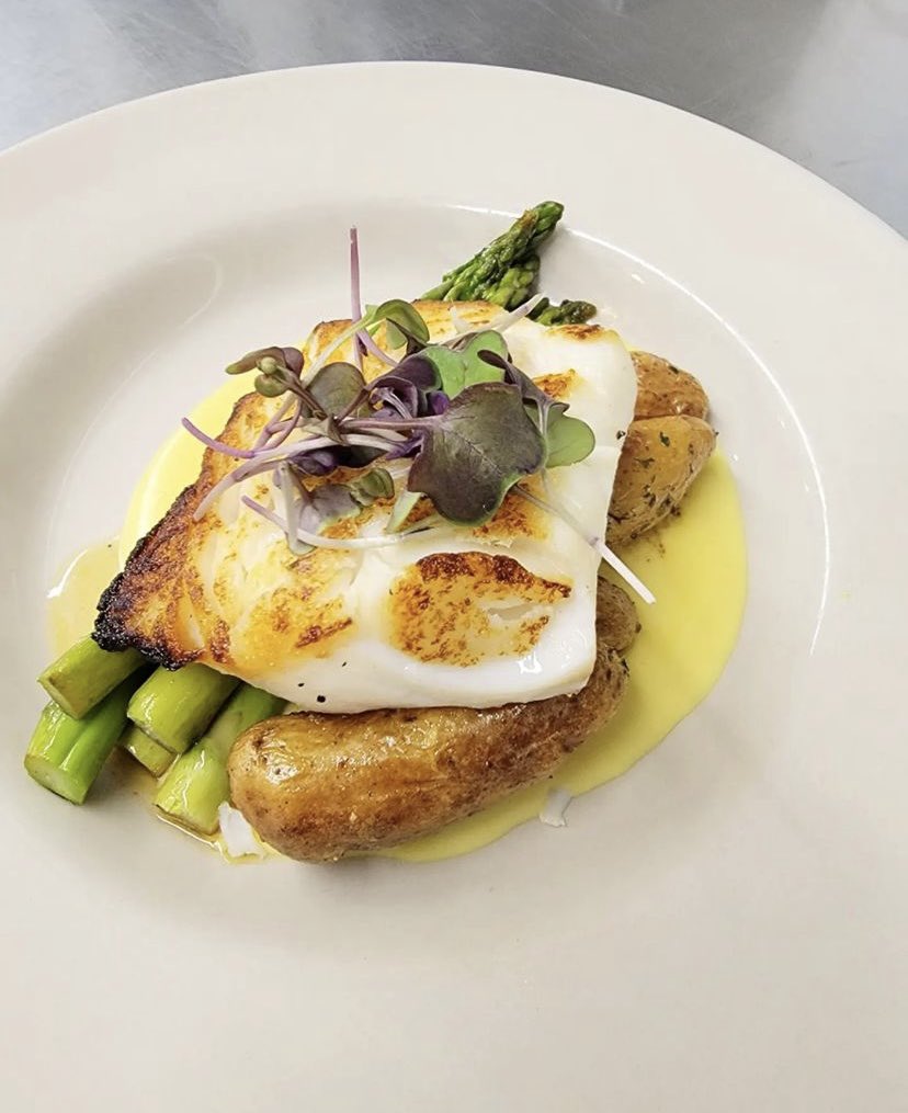 grognbpt's tweet photo. Mothers Day Specials:
Pan roasted cod loin over roasted fingerling potatoes and asparagus, finished with a saffron scented soubise sauce.
Kale and Parmesan ravioli, blistered cherry tomatoes, fresh basil, and finished in a white wine butter sauce. https://t.co/yq9N26F0Dp