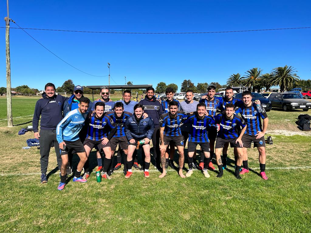 Ganamos en Mayores por 2 a 0 vs <a href="/ClaraJacksonU/">ClaraJacksonUniversitario</a> #VamoElBody #20años <a href="/PayasitaGiorgi/">Payasita</a> <a href="/LUD_Oficial/">Liga Universitaria de Deportes</a>