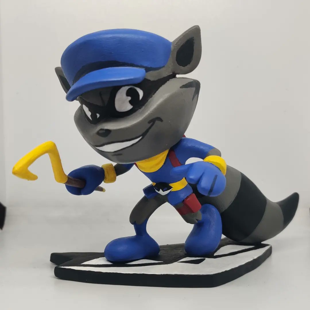 BRANTHOM1991's tweet photo. Chibi Sly Cooper Polymer Clay Figure https://t.co/byNzuUd5js