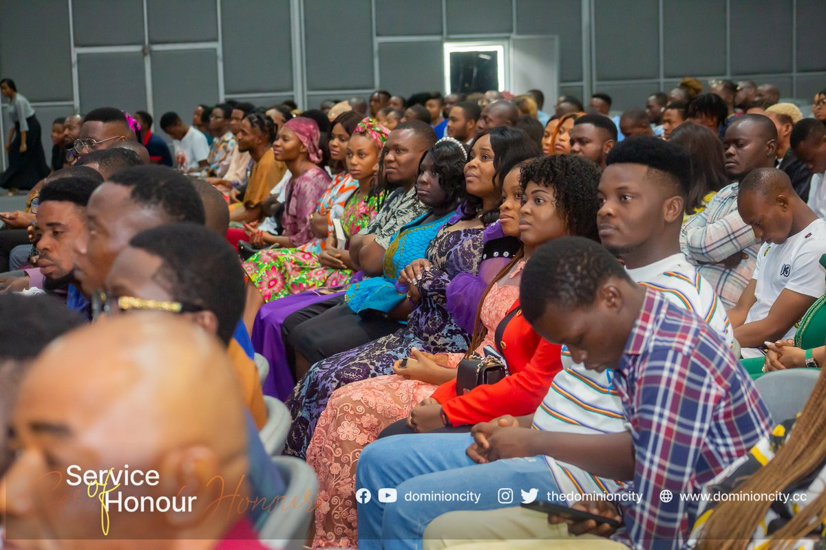 dominioncitylag's tweet photo. Grace is God in your race, and we go forth this week, understanding the place of DOUBLE HONOR.
#DominionCity
#GreatGrace
#ServiceOfHonor
#PraiseHighlights https://t.co/jV2Wb2PdJv