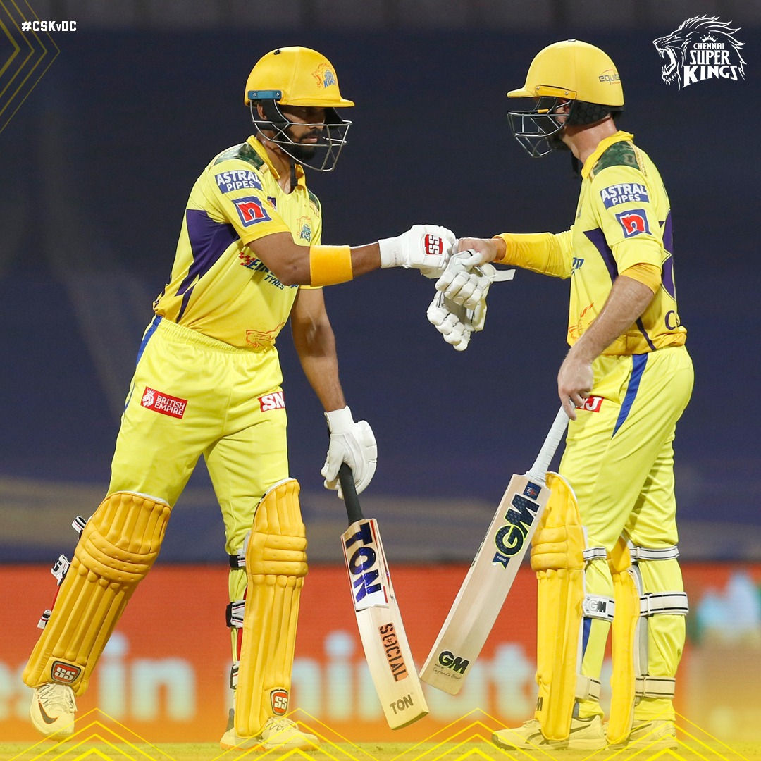 ChennaiIPL's tweet photo. 🔥Opening 5⃣0⃣mbo! 😍

#CSKvDC #WhistlePodu #Yellove 🦁💛 https://t.co/NRvXrkQFJn