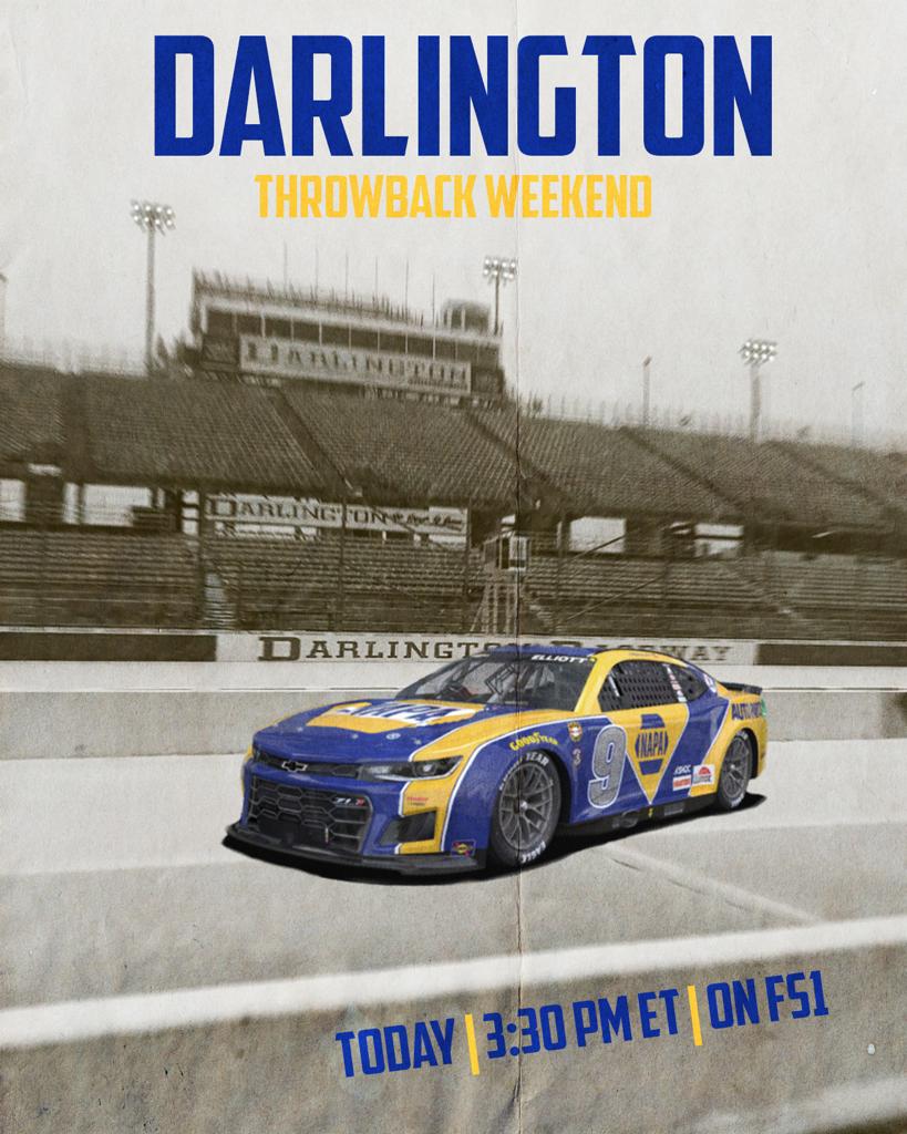 RACE DAY @TooToughToTame 

#di9 | #CE | #ChaseElliott | #NASCAR | #tootoughtotame | #Darlington | #Darlingtonthrowback