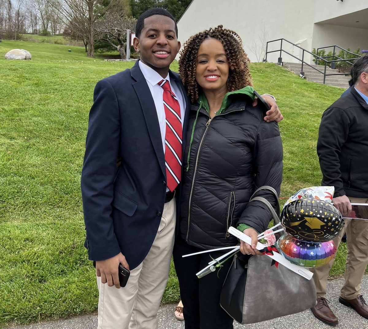 SouthKentSchool's tweet photo. Happy Mother’s Day to all the South Kent School moms, grandmas, stepmoms, mother-in-laws, maternal figures, and caregivers! Thank you for your unconditional love and support. We would not be where we are today without you.  #sksmoms #happymothersday https://t.co/Qb2OZd4Akh