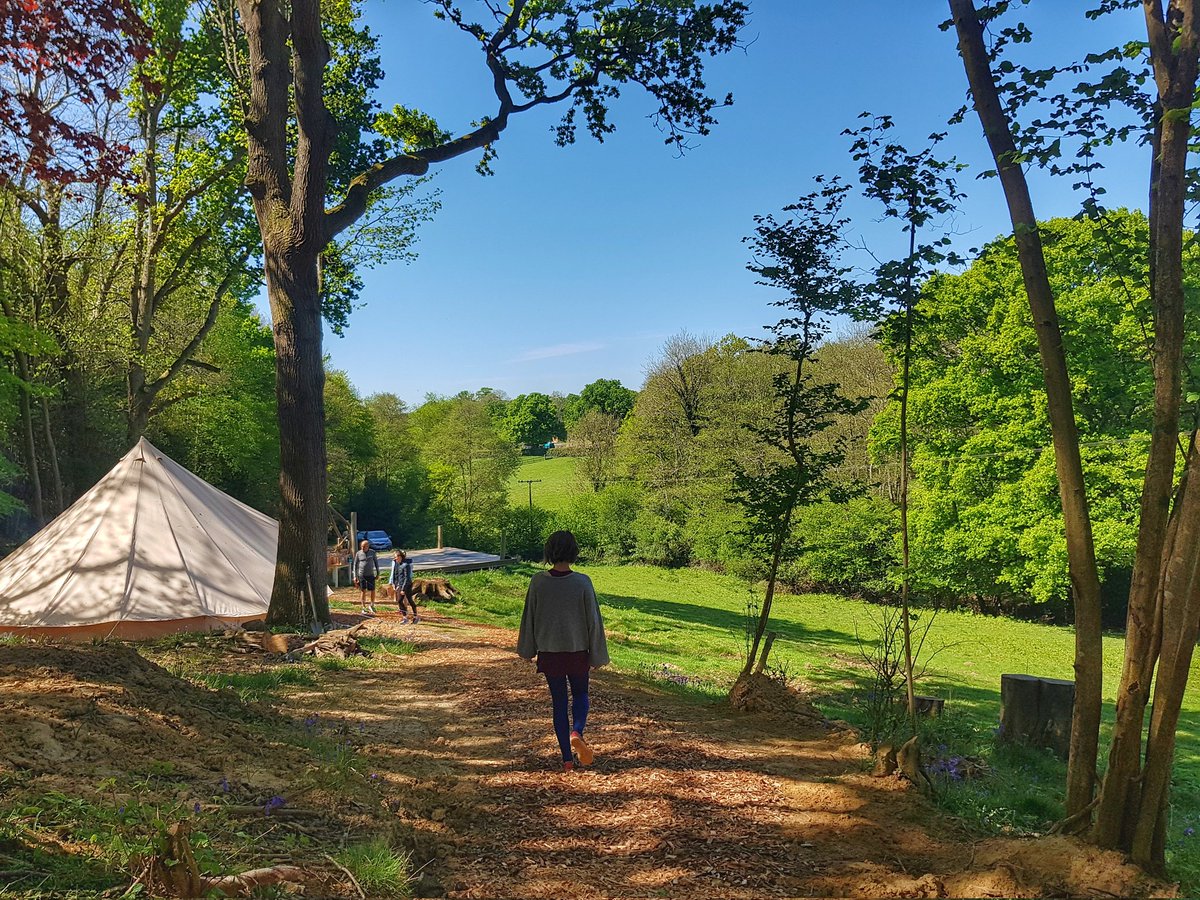 MandalaMeadow's tweet photo. Wonderful morning at Hillside Wellness in #EastSussex for their open day. Hoping to work with them running a mandala workshop in this wonderful setting  later this year. Visit https://t.co/nTNGWu4VtJ to find out more #wellness #pilates #yoga https://t.co/kYmfRF0uJZ