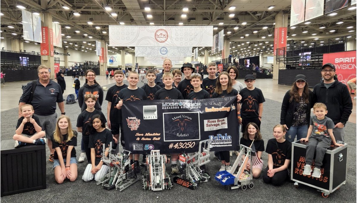 Thank you so much to all of the #mvrobotics parents! All of your support has made the season successful.
Thanks to drivers &amp; family in Dallas for all thr work, supervision &amp; help. It has been so appreciated. 🤖 #43050A #43050B #43050C #43050E #43050W #43050X #43050Y #43050Z