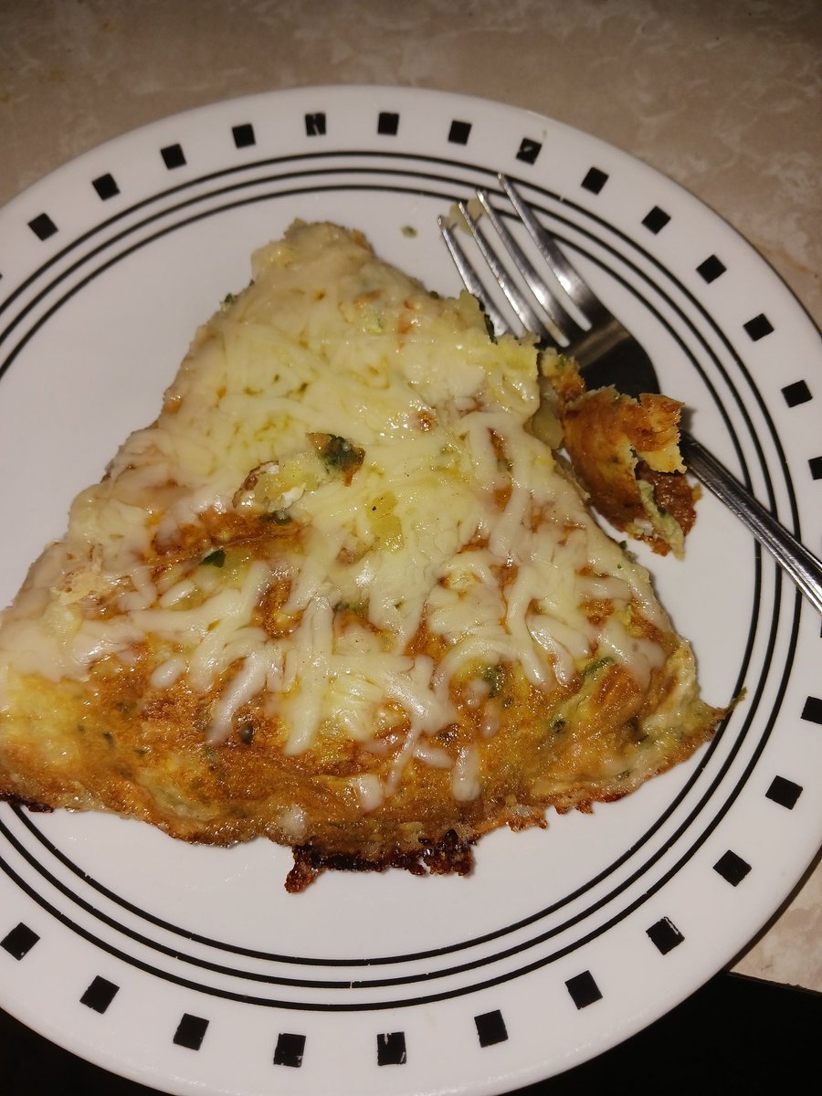 Anapena35's tweet photo. Happy Mother's Day. Today I celebrate my biggest happiness my daughter Bella. She is my motivation , my motor, and she made breakfast for my mom and I for Mother's day. Tortilla Española... #HappyMothersDay #celebratemothersday #DiaDeLasMadres #blessedtobeamom #bendecidamama https://t.co/2N5Wplcz0Z