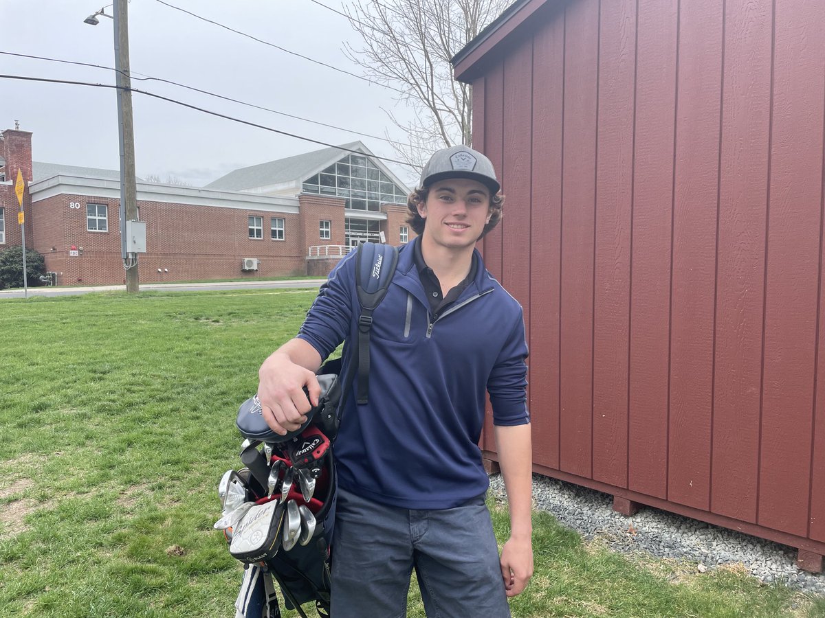 Willistonteams's tweet photo. Congratulations goes out to varsity golfer Jimmy Dunn ‘23 on his Athlete of the Week selection!!  #consummateteammate #focusedcompetitor ⁦@WillistonNS⁩ https://t.co/z4Qz8ntGYX