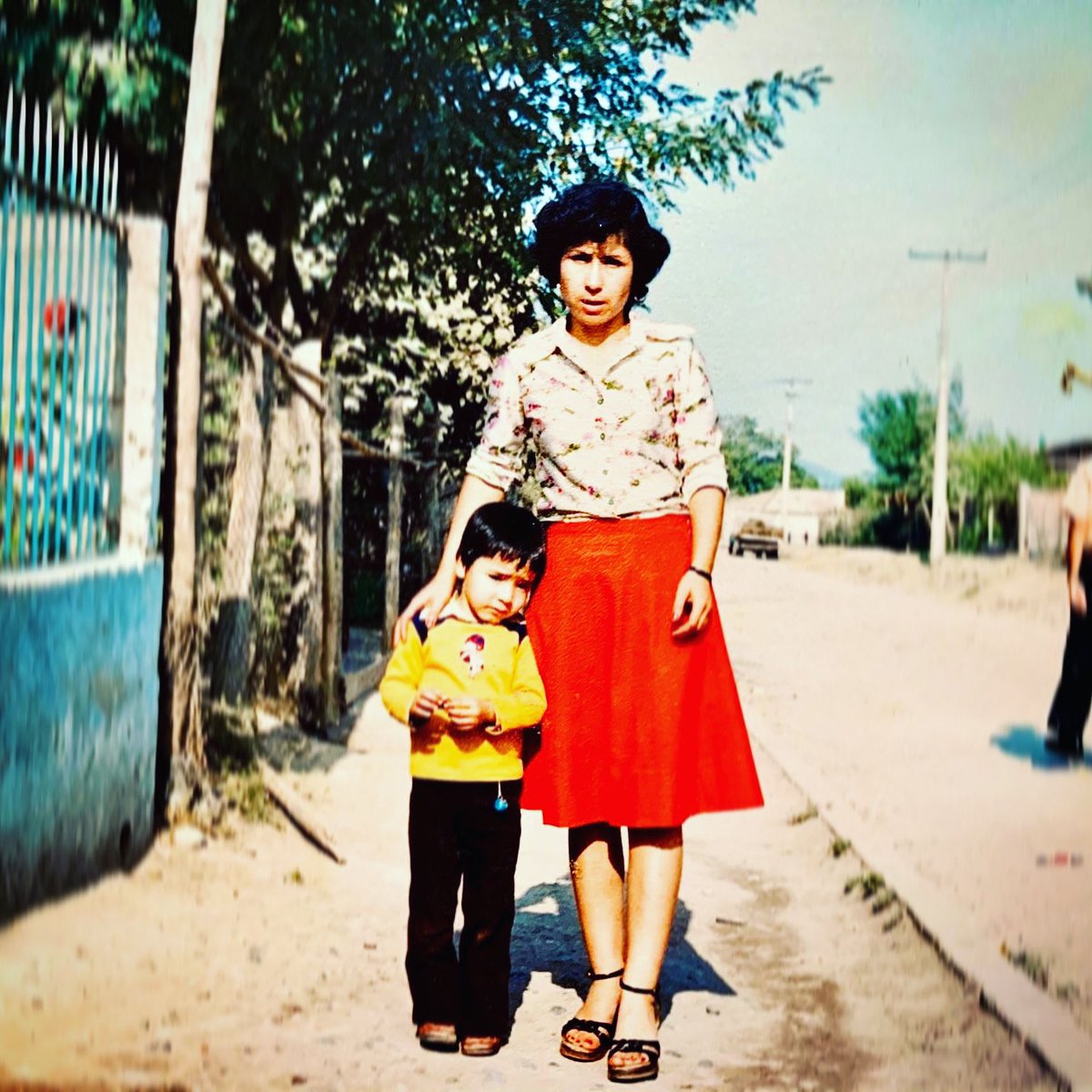 karmapointApp's tweet photo. Mi madre me inspiró para crear KarmaPoint 🥰#karmapoint #DiaDeLaMadre 

https://t.co/j2acbBJDhV https://t.co/Bxz23uazLB